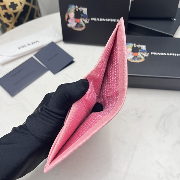 プラダ財布コピー素材ディテール